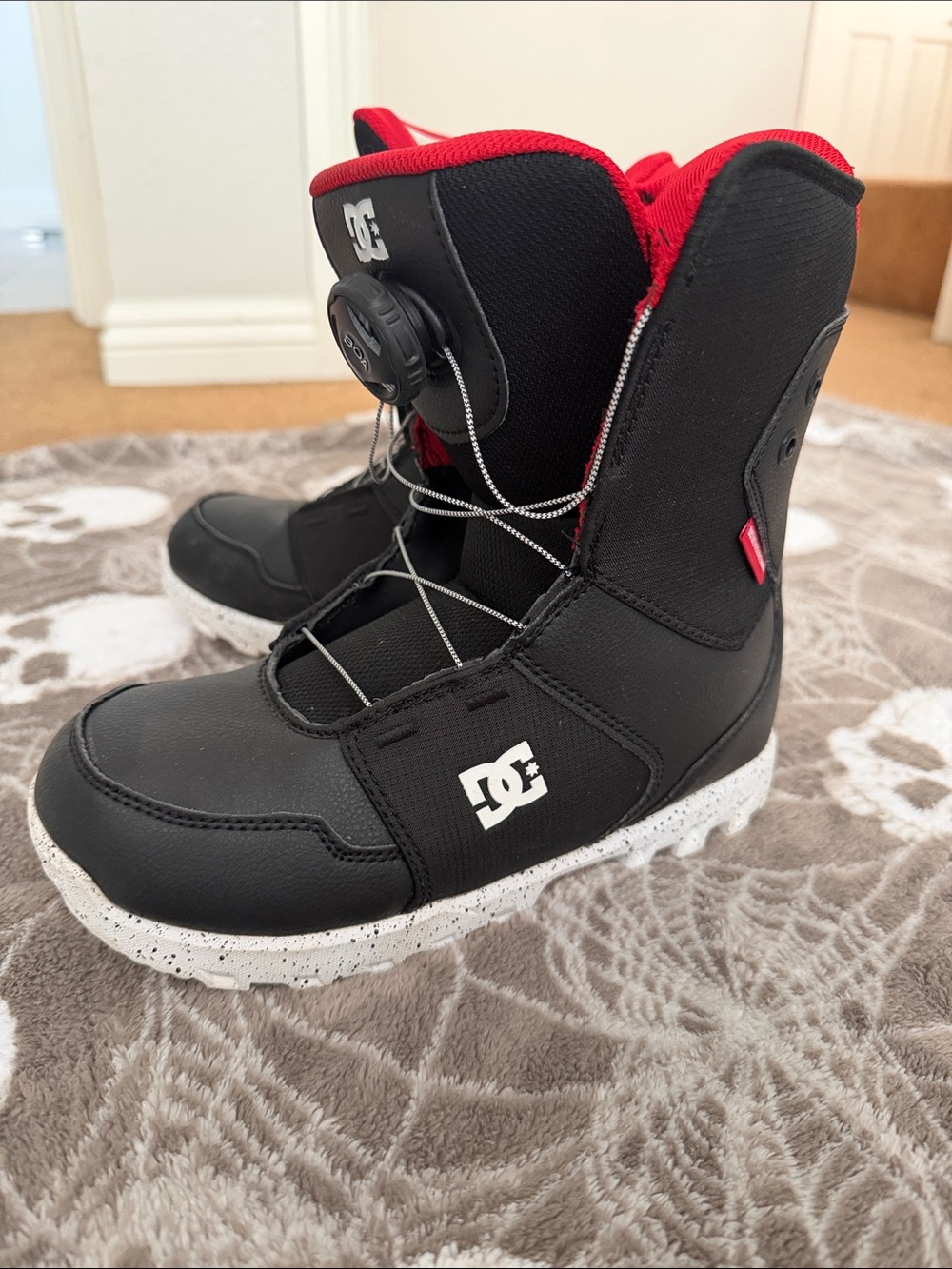 DC SCOUT 2023 BOA Snowboarding Boots Youth 6